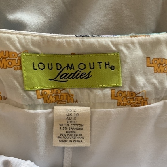 LOUDMOUTH Ladies golf/pickleball skort - Picture 6 of 6